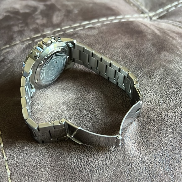 Invicta Monochrome Chronograph - Picture 2 of 6